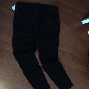Old Navy Mid-Rise Black Rockstar Super Skinny Jean